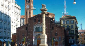 Scoprire Milano. Piazza San Babila: storia, moda e movida