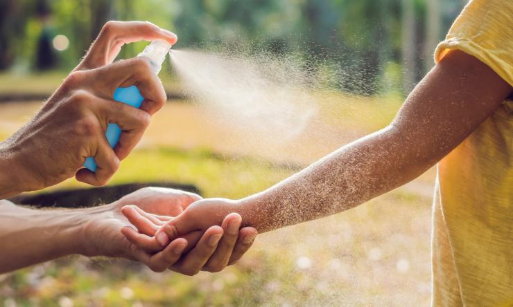 spray anti-zanzare bambini pericolosi danni 