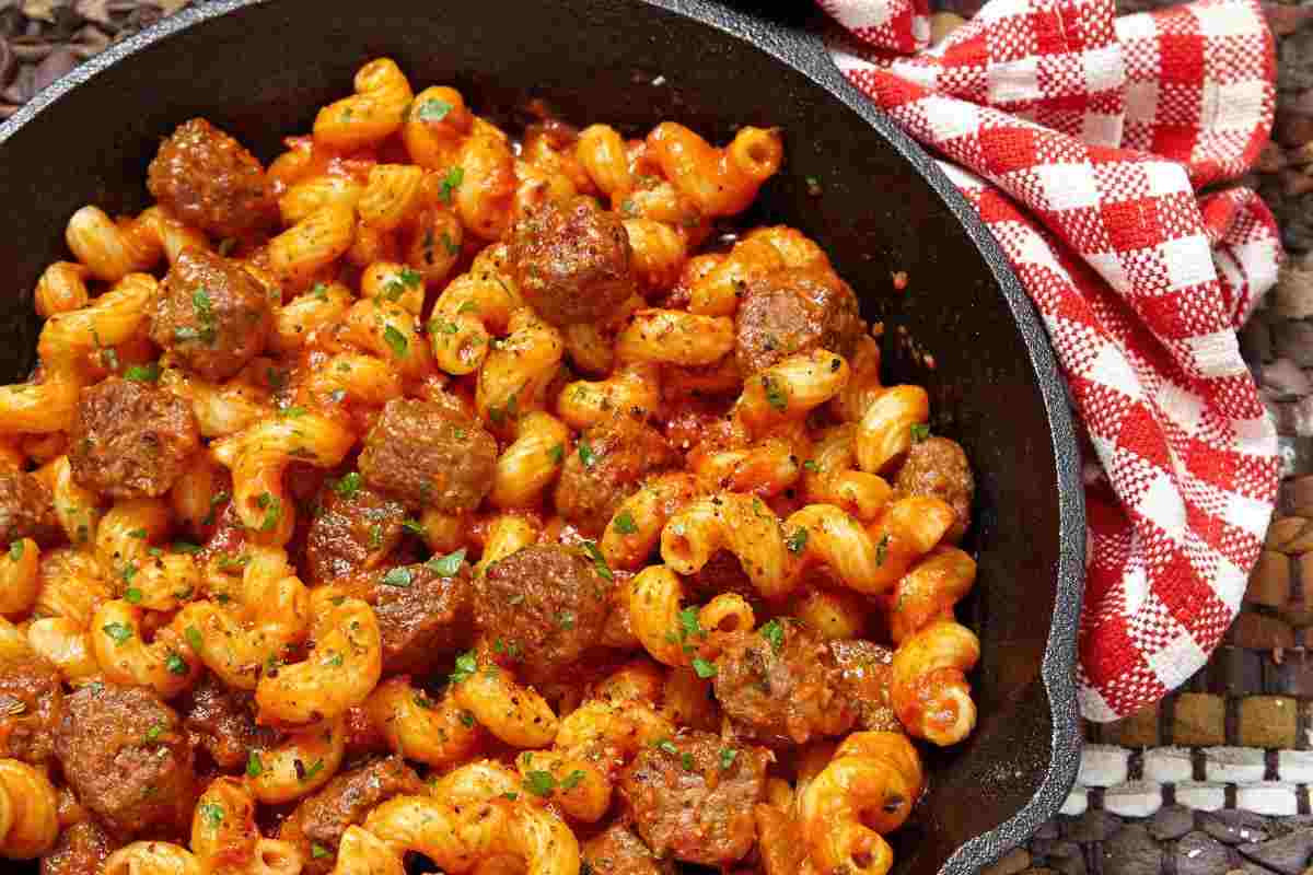 maccheroni con polpettine